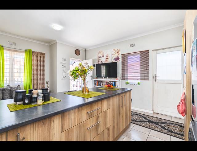 2 BEDROOM HOUSE TO LET IN RIVERGATE